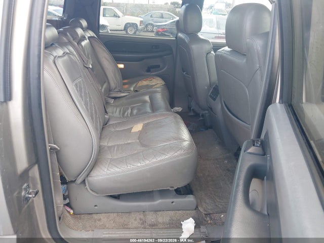 46194262 :رقم المزاد ، 3GNFK16Z03G325822 vin ، 2003 Chevrolet Suburban 1500 Ls مزاد بيع