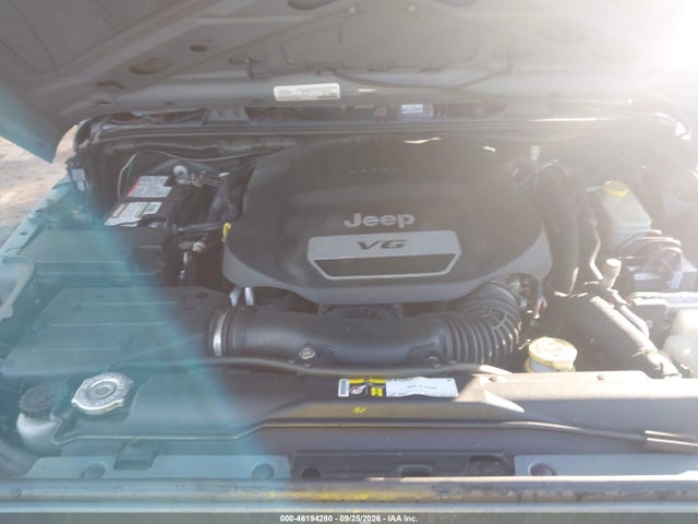 46194280 :رقم المزاد ، 1C4BJWDGXFL734412 vin ، 2015 Jeep Wrangler Unlimited Sport مزاد بيع