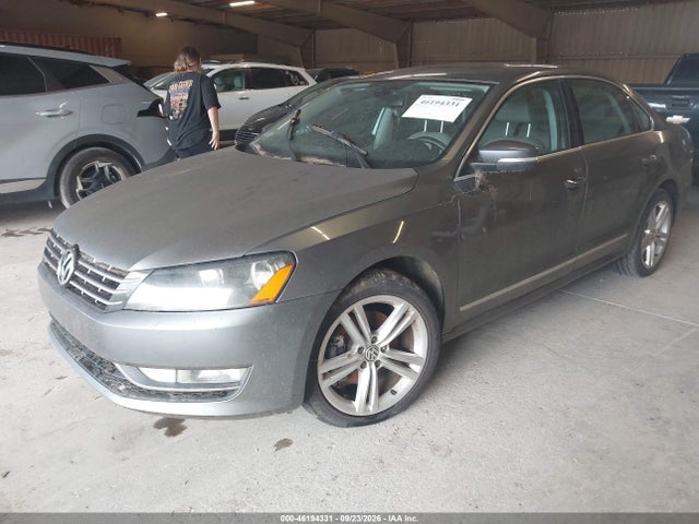 46194331 :رقم المزاد ، 1VWCN7A34DC002058 vin ، 2013 Volkswagen Passat Tdi Sel Premium مزاد بيع