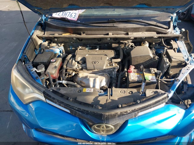 2017 Toyota Rav4 Le მანქანა იყიდება აუქციონზე, vin: JTMZFREV3HJ703273, აუქციონის ნომერი: 46194334