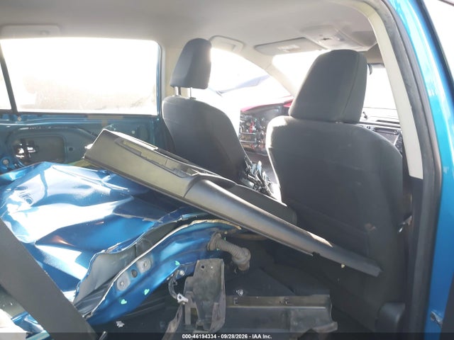 2017 Toyota Rav4 Le მანქანა იყიდება აუქციონზე, vin: JTMZFREV3HJ703273, აუქციონის ნომერი: 46194334