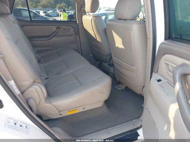 46194375 :رقم المزاد ، 5TDZT34A55S258201 vin ، 2005 Toyota Sequoia Sr5 V8 مزاد بيع