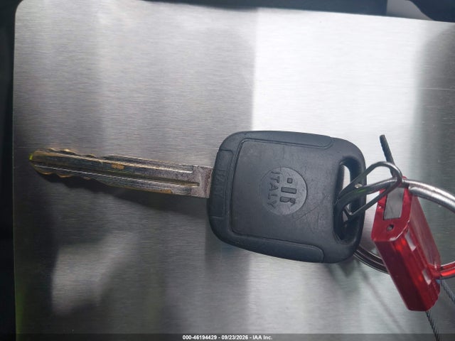 46194429 :رقم المزاد ، 2T1BU4EE2AC385285 vin ، 2010 Toyota Corolla Le مزاد بيع