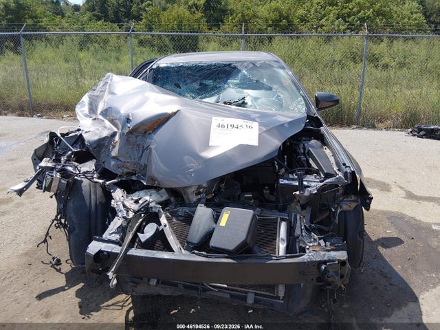 46194536 :رقم المزاد ، 4T1BF1FK5FU933296 vin ، 2015 Toyota Camry Xle مزاد بيع