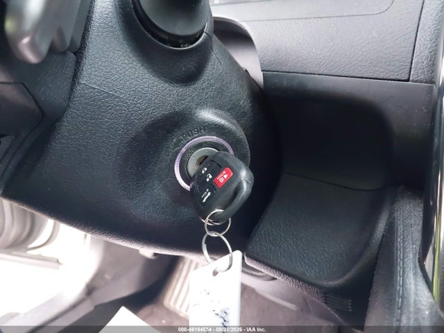 46194554 :رقم المزاد ، 4T1BF1FKXCU521631 vin ، 2012 Toyota Camry Se مزاد بيع