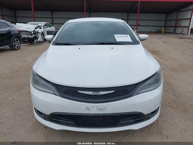 46194638 :رقم المزاد ، 1C3CCCBGXGN138680 vin ، 2016 Chrysler 200 S مزاد بيع