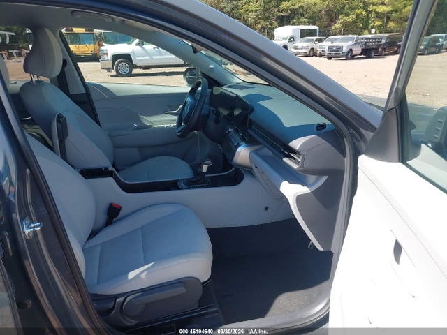 46194640 :رقم المزاد ، KM8HBCAB6SU310806 vin ، 2025 Hyundai Kona Sel مزاد بيع