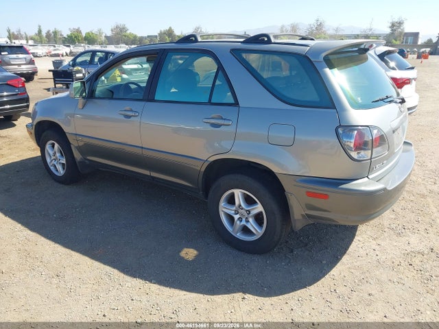 46194661 :رقم المزاد ، JTJGF10UX10109926 vin ، 2001 Lexus Rx 300 مزاد بيع