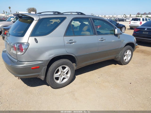 46194661 :رقم المزاد ، JTJGF10UX10109926 vin ، 2001 Lexus Rx 300 مزاد بيع