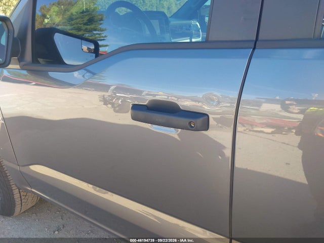 46194739 :رقم المزاد ، 1FTEW1EP7PFA24884 vin ، 2023 Ford F-150 Xl مزاد بيع