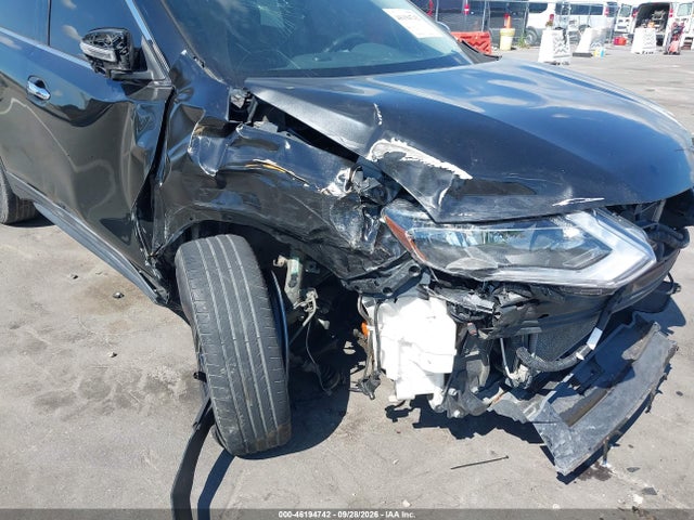 Продаж на аукціоні авто 2017 Nissan Rogue Sv, vin: 5N1AT2MV9HC809399, номер лоту: 46194742