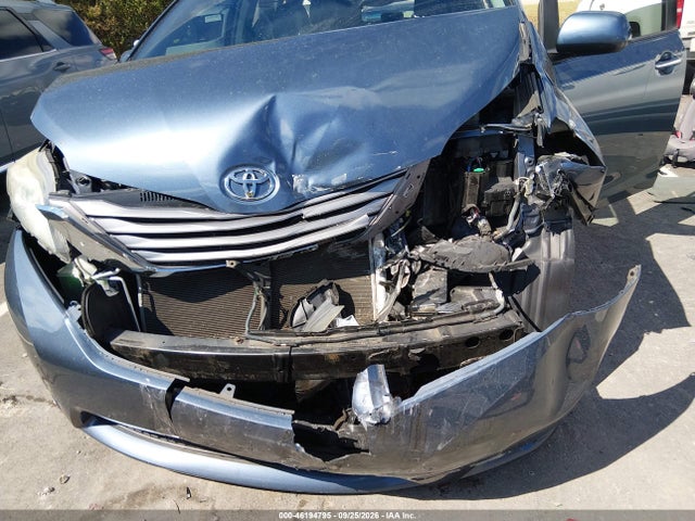 Продаж на аукціоні авто 2017 Toyota Sienna Xle 8 Passenger, vin: 5TDYZ3DC2HS773298, номер лоту: 46194795
