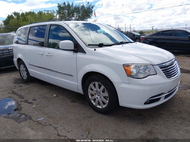 Продажа на аукционе авто 2015 Chrysler Town & Country Touring, vin: 2C4RC1BG7FR561857, номер лота: 46194796