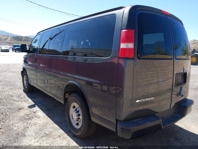 2017 Chevrolet Express 2500 Ls მანქანა იყიდება აუქციონზე, vin: 1GAWGEFF8H1301449, აუქციონის ნომერი: 46194849
