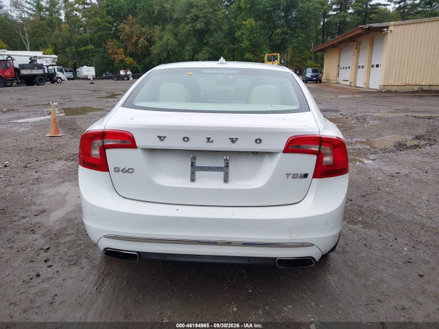 Продаж на аукціоні авто 2016 Volvo S60 Inscription T5 Premier, vin: LYV612TK0GB094040, номер лоту: 46194965