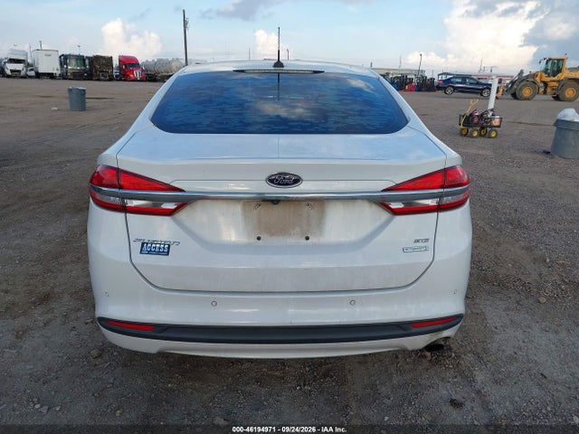 46194971 :رقم المزاد ، 3FA6P0HD4JR186212 vin ، 2018 Ford Fusion Se مزاد بيع