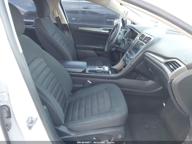 46194971 :رقم المزاد ، 3FA6P0HD4JR186212 vin ، 2018 Ford Fusion Se مزاد بيع