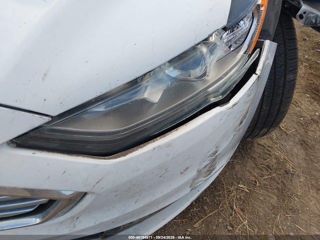 46194971 :رقم المزاد ، 3FA6P0HD4JR186212 vin ، 2018 Ford Fusion Se مزاد بيع