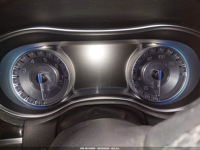 2016 Chrysler 300 300c მანქანა იყიდება აუქციონზე, vin: 2C3CCAEG1GH189736, აუქციონის ნომერი: 46194990