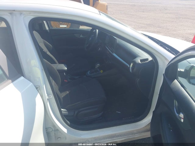 46194997 :رقم المزاد ، 3KPF24AD2KE081073 vin ، 2019 Kia Forte Lxs مزاد بيع