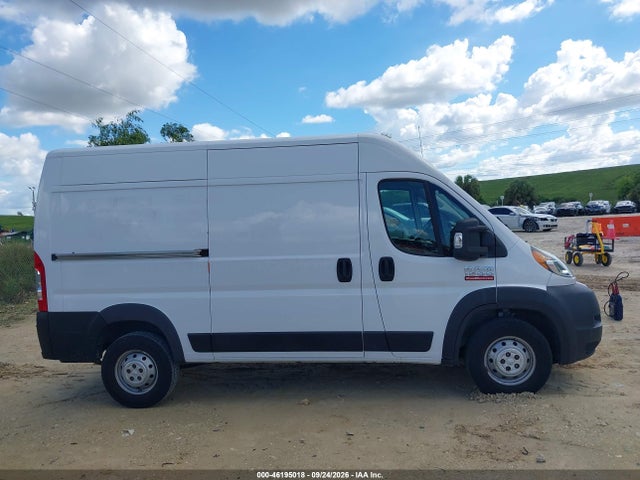 46195018 :رقم المزاد ، 3C6TRVBG1KE549959 vin ، 2019 Ram Promaster 1500 High Roof 136 Wb مزاد بيع
