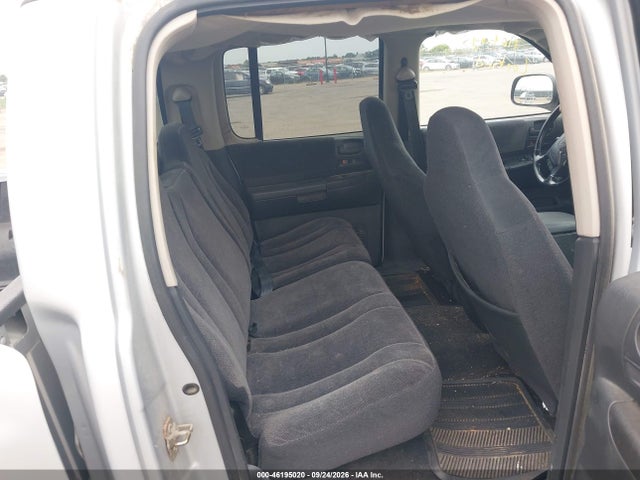 46195020 :رقم المزاد ، 1D7HG38N53S177951 vin ، 2003 Dodge Dakota Sport/sxt مزاد بيع