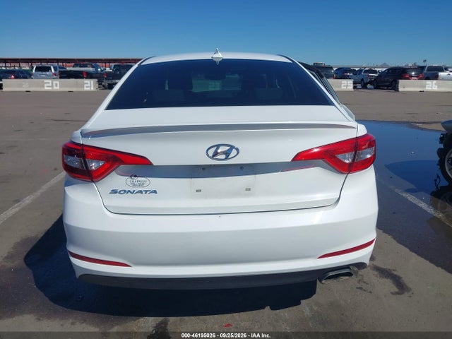 Hyundai SONATA SE 2017 5NPE24AF0HH452359 Image 15