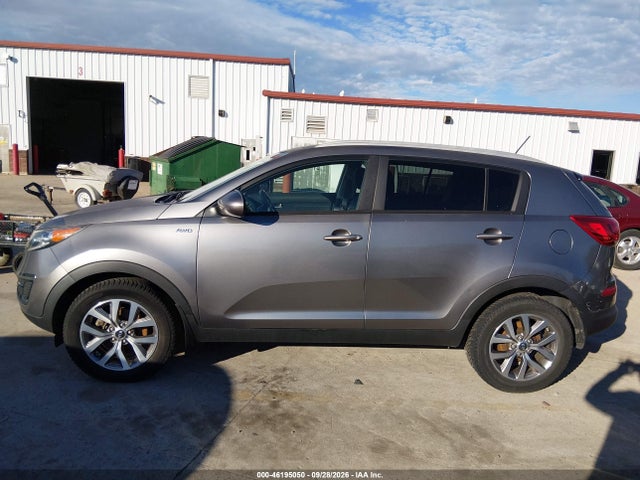 Продажа на аукционе авто 2016 Kia Sportage Lx, vin: KNDPBCAC4G7799768, номер лота: 46195050