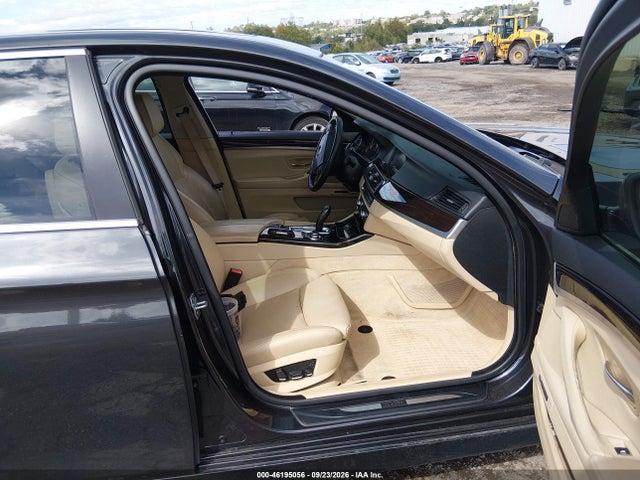 2013 Bmw 535i Xdrive მანქანა იყიდება აუქციონზე, vin: WBAFU7C51DDU73870, აუქციონის ნომერი: 46195056