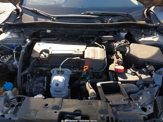 Honda ACCORD LX 2016 1HGCR2F40GA019999 Image 10