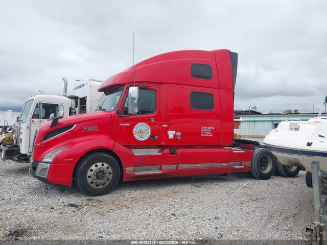 46195126 :رقم المزاد ، 4V4NC9EH6LN244652 vin ، 2020 Volvo Vnl مزاد بيع