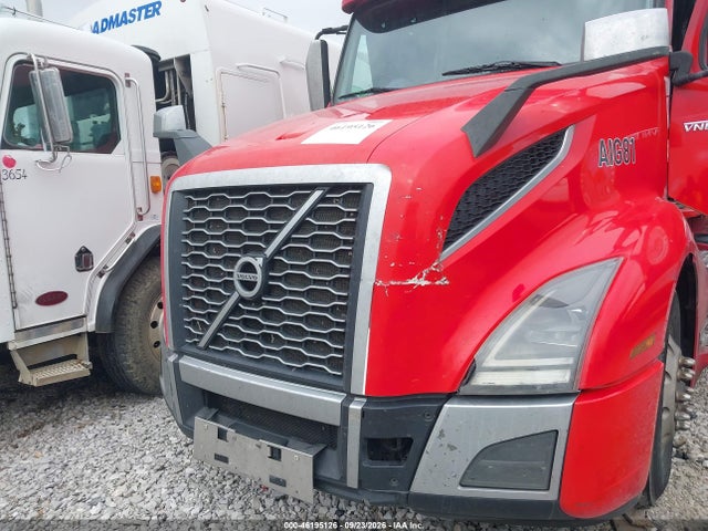 46195126 :رقم المزاد ، 4V4NC9EH6LN244652 vin ، 2020 Volvo Vnl مزاد بيع