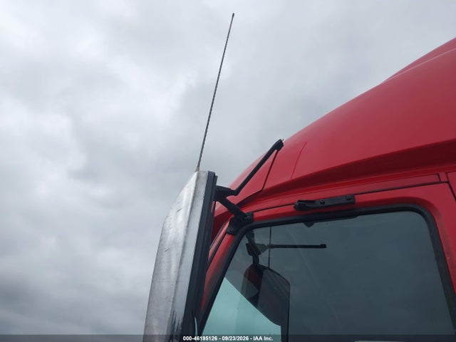 46195126 :رقم المزاد ، 4V4NC9EH6LN244652 vin ، 2020 Volvo Vnl مزاد بيع