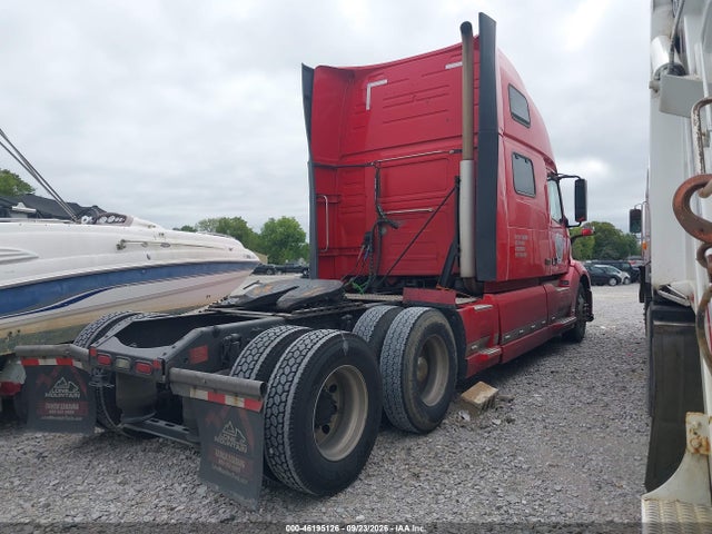 46195126 :رقم المزاد ، 4V4NC9EH6LN244652 vin ، 2020 Volvo Vnl مزاد بيع