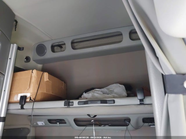 46195126 :رقم المزاد ، 4V4NC9EH6LN244652 vin ، 2020 Volvo Vnl مزاد بيع