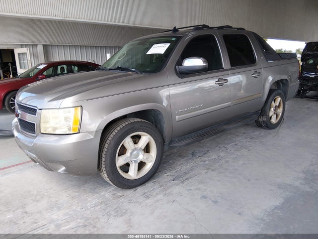 46195141 :رقم المزاد ، 3GNEC12097G178826 vin ، 2007 Chevrolet Avalanche 1500 Lt مزاد بيع
