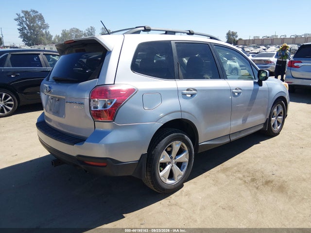 Subaru Forester 2.5i Limited 2014 JF2SJAHC2EH425658 Image 4