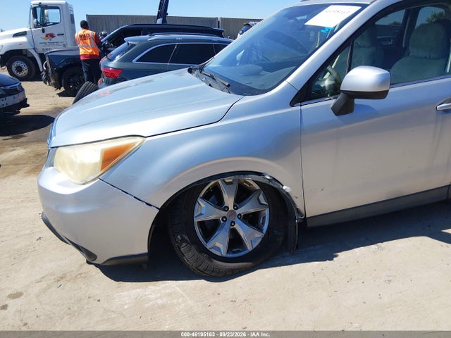 Subaru Forester 2.5i Limited 2014 JF2SJAHC2EH425658 Image 6
