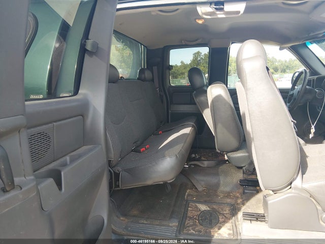 46195166 :رقم المزاد ، 1GCEK19T45E253383 vin ، 2005 Chevrolet Silverado 1500 Work Truck مزاد بيع