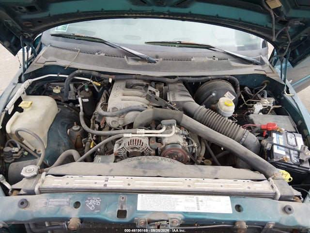 46195169 :رقم المزاد ، 3B7KF23W9XG205633 vin ، 1999 Dodge Ram 2500 St مزاد بيع