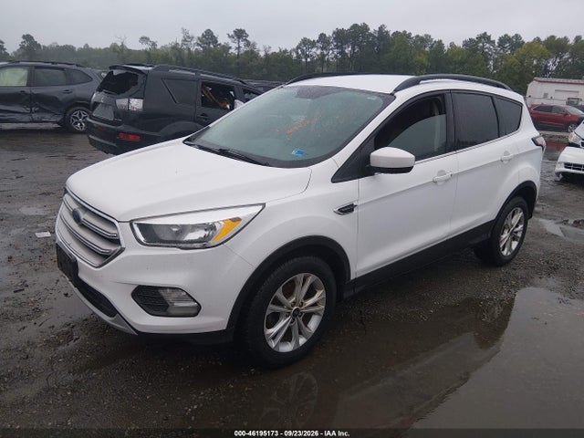 46195173 :رقم المزاد ، 1FMCU0GD6JUC90194 vin ، 2018 Ford Escape Se مزاد بيع