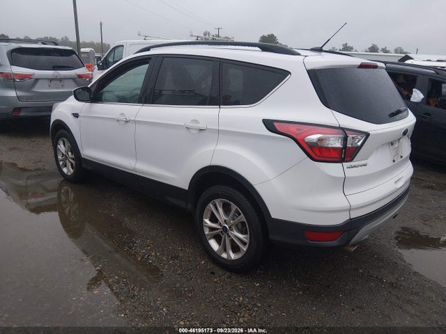 46195173 :رقم المزاد ، 1FMCU0GD6JUC90194 vin ، 2018 Ford Escape Se مزاد بيع