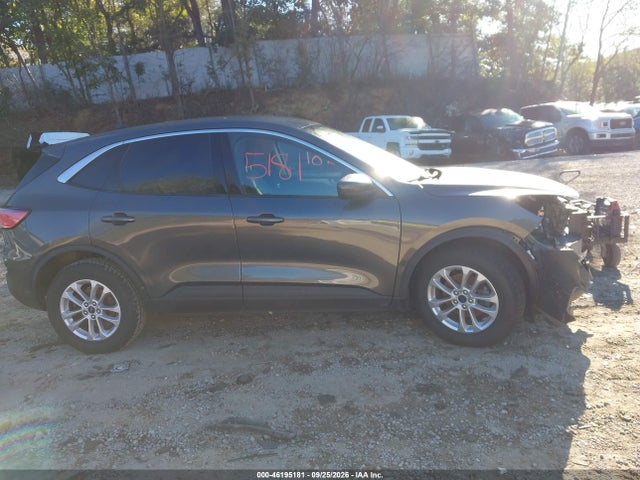 Продаж на аукціоні авто 2020 Ford Escape Se, vin: 1FMCU9G63LUB22909, номер лоту: 46195181