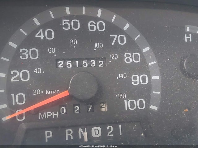46195198 :رقم المزاد ، 1FTRE142X2HA66411 vin ، 2002 Ford E-150 Commercial/recreational مزاد بيع