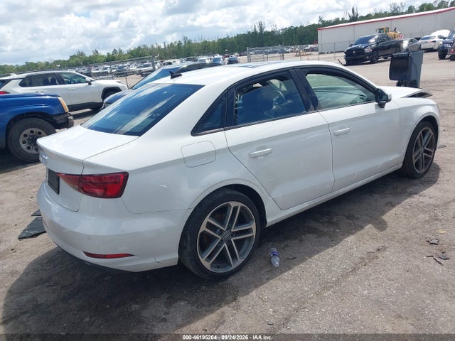 46195204 :رقم المزاد ، WAUAUGFFXLA103290 vin ، 2020 Audi A3 Premium 40 Tfsi Front-wheel Drive S Tronic مزاد بيع