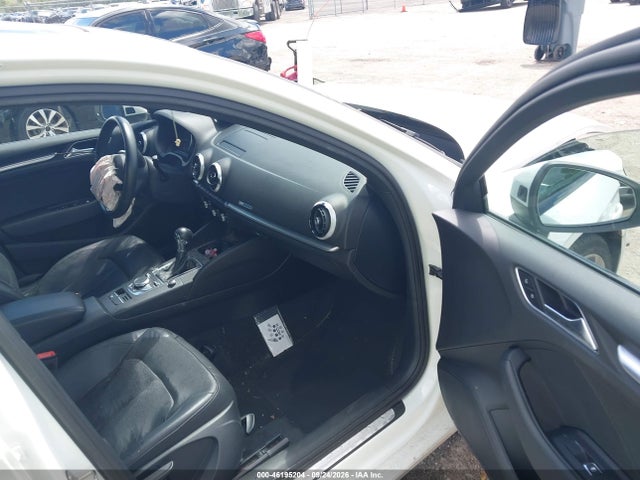 46195204 :رقم المزاد ، WAUAUGFFXLA103290 vin ، 2020 Audi A3 Premium 40 Tfsi Front-wheel Drive S Tronic مزاد بيع
