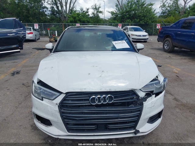 46195204 :رقم المزاد ، WAUAUGFFXLA103290 vin ، 2020 Audi A3 Premium 40 Tfsi Front-wheel Drive S Tronic مزاد بيع