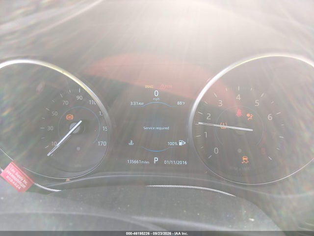 Jaguar Xe 25t 2018 SAJAR4FX9JCP27838 Image 7