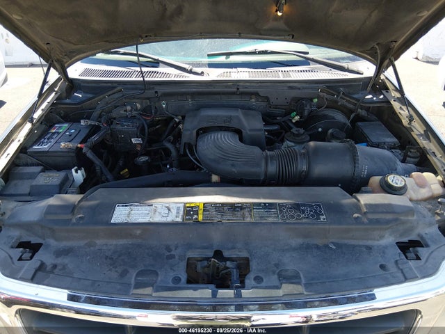 46195230 :رقم المزاد ، 1FTRW07L62KA10352 vin ، 2002 Ford F-150 Lariat/xlt مزاد بيع