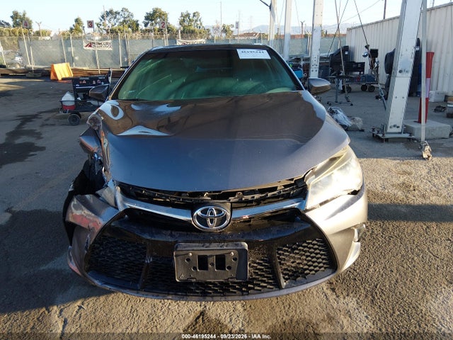 46195244 :رقم المزاد ، 4T1BF1FK2HU359131 vin ، 2017 Toyota Camry Se مزاد بيع